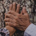 hand-7566739_1920
